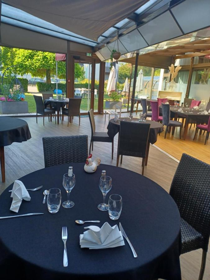 Hotel La Parenthese Attignat Kültér fotó